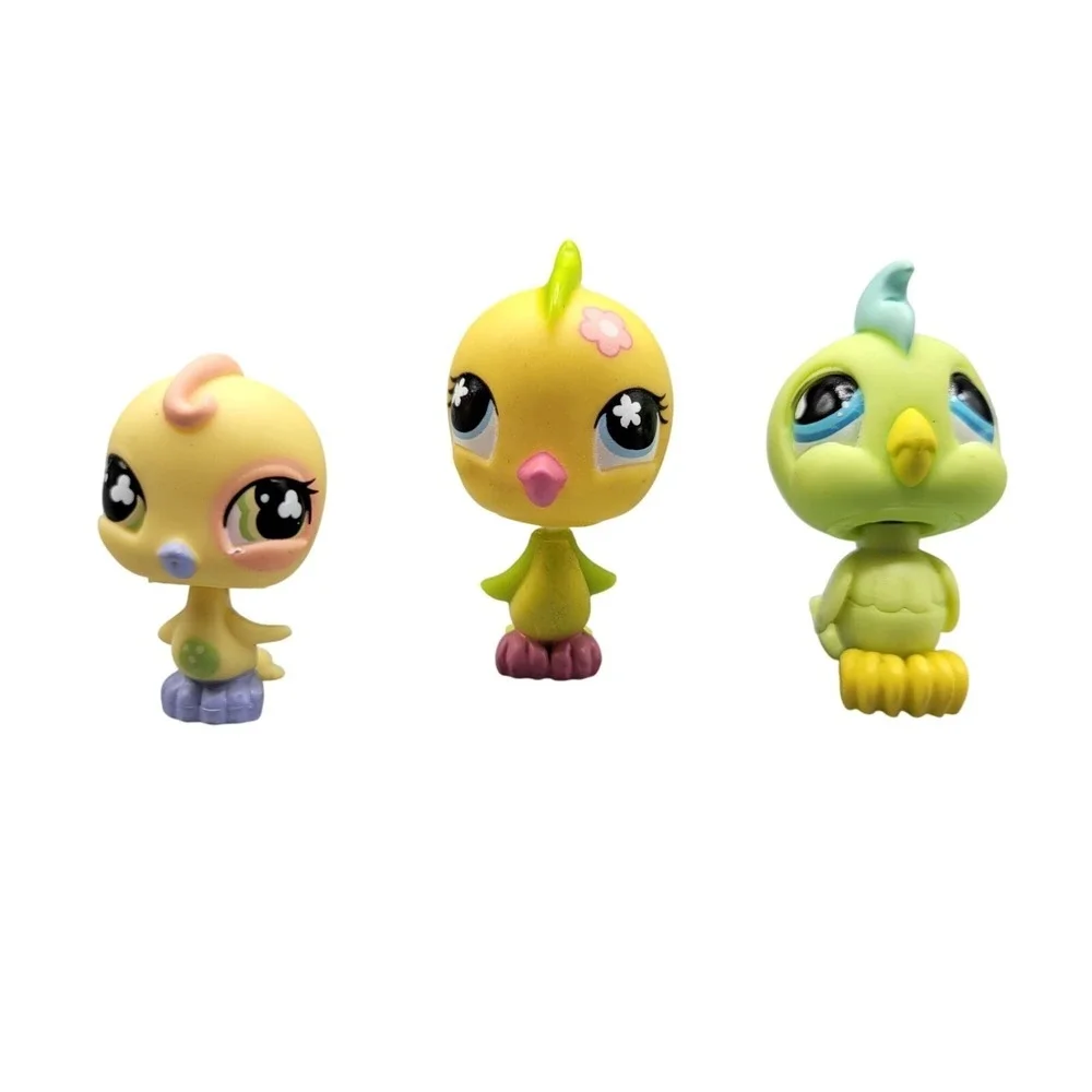 Littlest Pet Shop Hasbro Toys Set Of 3 Mini Figures Bird Cockatoo Parakeet